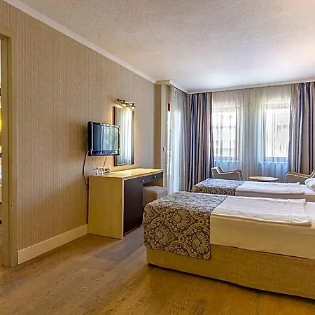 Hotelli A11 Obakoy 4*